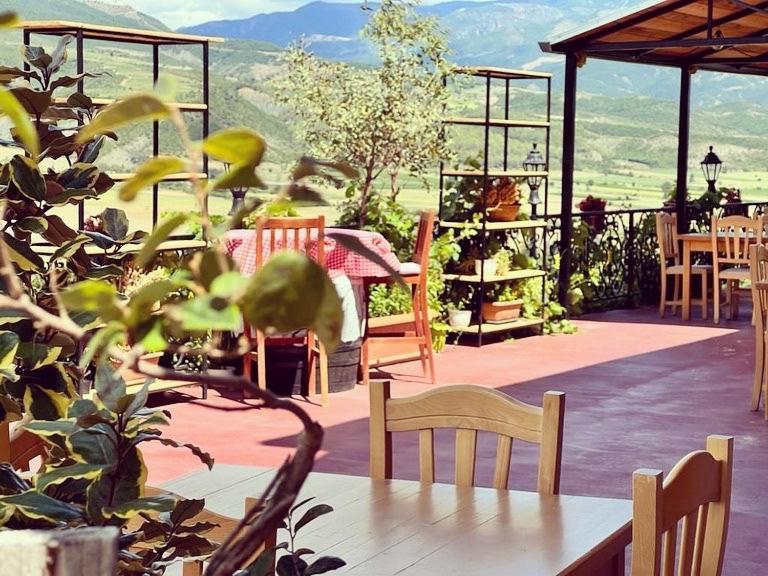 Bujtina Te Xhako Pansiyon Përmet Dış mekan fotoğraf