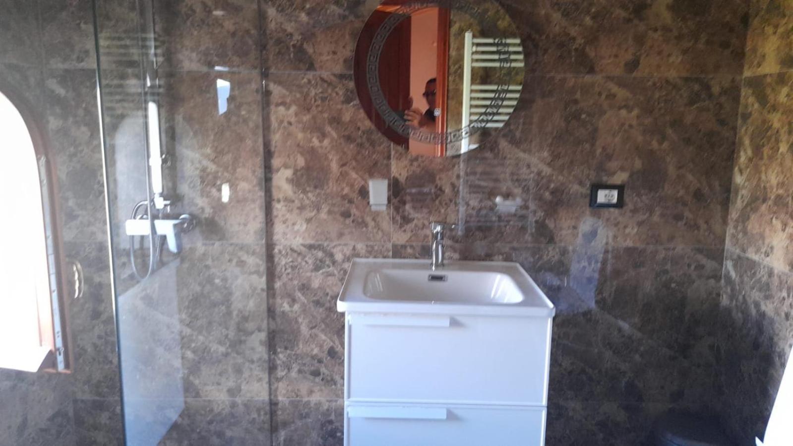 Bujtina Te Xhako Pansiyon Përmet Dış mekan fotoğraf